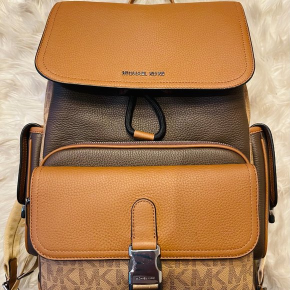 MICHAEL KORS UTILITY RUCKSACK LEATHER BACKPACK - Picture 9 of 10